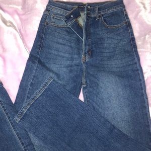 Fashion nova jeans! 😍
